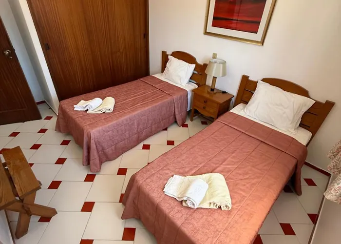 Do Vau - Vau Janelas Azuis * Portimão