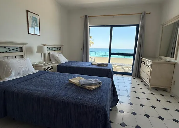 Do Vau - Vau Janelas Azuis * Portimão