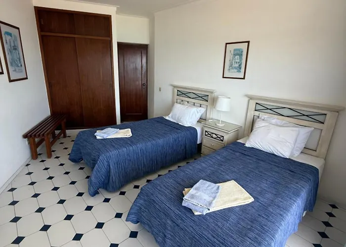 Do Vau - Vau Janelas Azuis Apartman *