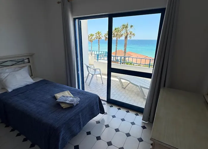 Do Vau - Vau Janelas Azuis Апартаменты